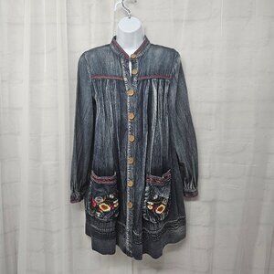 Keer Qiaowa Blue Embroidered Tunic Chambray Blouse Boho Weathered Festival L